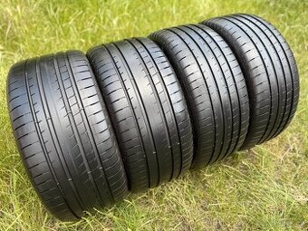 Letní DVOUROZMĚR GoodYear Eagle F1 - 245/35 + 275/30 R20 XL