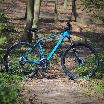 SUPERIOR XC 879