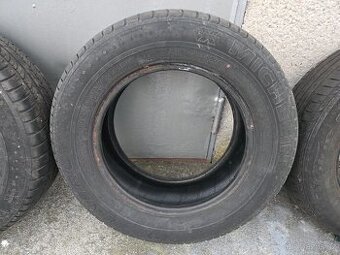 Letní pneu 205/65/15