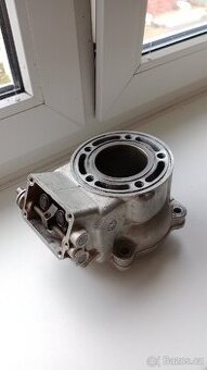 Husqvarna 125 5t CR válec