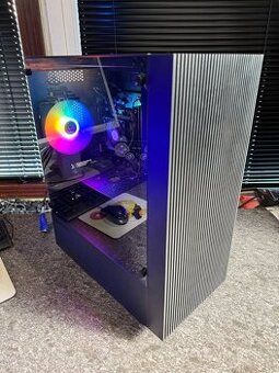 Počítač A8‑9600/8GB RAM/RX 570/120 SSD+500 HDD - 1
