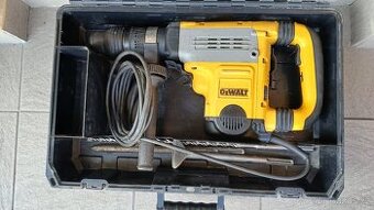 Kombinované kladivo Dewalt