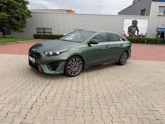 Kia ProCeed GT 1.6 T-GDI 150 kW | 09/2023 | Automat | 33 000