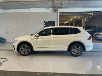 VW Tiguan Allspace R-Line