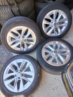☀️4ks alu disky orig. Škoda 5x112 R17 pneu 205/55 R17 5mm