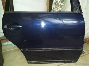 Prodám pravé zadní dveře Passat B5 B5,5 variant - 1
