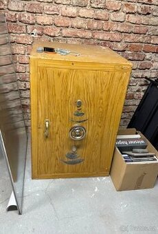 Trezor popelka-majitele(František Křižík Český průmyslník )