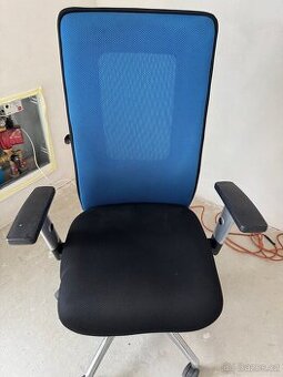Kancelářská židle - nová