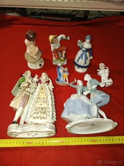 Porcelánové sošky 7 ks zn. Royal Dux atd.