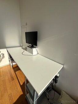 Kuchyňská deska bílá