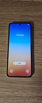 Prodám použitý Samsung Z Flip 6 -stříbrný