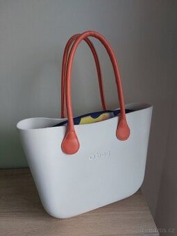 Obag standard white snow koral