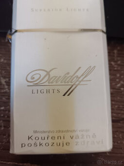 Staré cigarety Davidoff - bez polepů