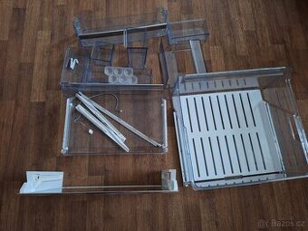 AEG - Lednice s mrazákem - šuplíky