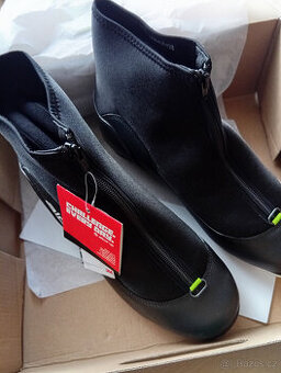 úplně nové běžecké boty ALPINA comfort T10 č.,EU43,Uk9