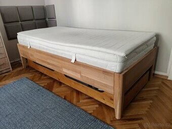 Dřevěná postel 90200 + špičková matrace Sensapol