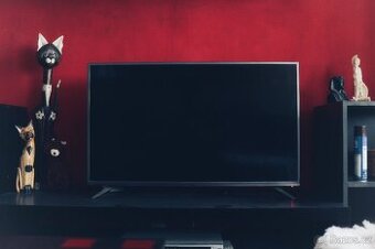 CHIQ Televize 43 palcu, 4K