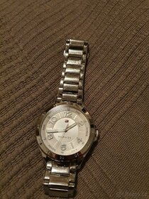 Dámské Tommy Hilfiger hodinky