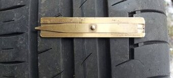 Letní pneu 205/55R16 Continental (35)