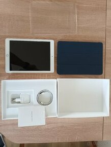 Prodám 2x iPad 2018 - 6 generace - 1