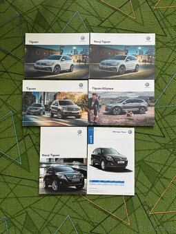 VW Amarok, T-Cross a T-Roc, Tiguan, Touareg prospekty - 1