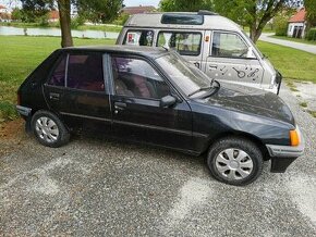 Peugeot 205 GT
