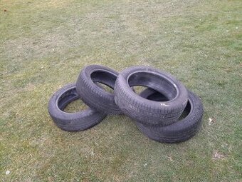 Letni pneu 215/50 R17 Michelin
