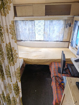 karavan bez SPZ 2