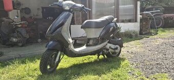 Skútr piaggio