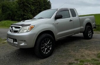 Toyota Hilux EXTRA CAB 2.5 TDi 88kw, Zachovalý stav