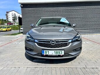 Opel Astra K hatchback, 2017, najeto 125.885 km, šedá