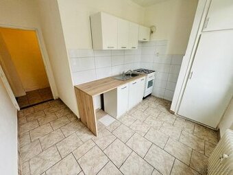 (404) Pronájem, byt 2+1, 52 m, Pohr. stráže 375, Kraslice - 1