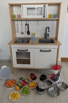 Dětská kuchynka IKEA