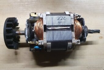 Motor z nůžek na živý plot