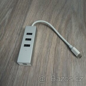 Rozbočovač USB-C - 1