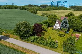 Prodej chaty s vinným sklepem, udírnou a výhledem, 760 m2, N - 1