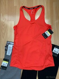 Nove tilko,top zn. Nike vel.S