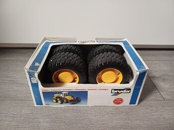 Bruder 02404 přídavná kola pro Čelní nakladač Liebherr