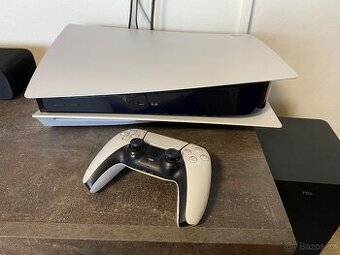 Prodám PS5 s mechanikou.