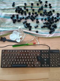 Klávesnice s myší Trust GXT 838 Azor Gaming Combo CZ/SK
