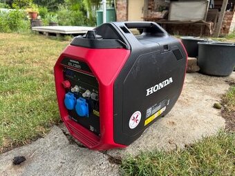 Elektrocentrála HONDA EU 32i, 3,2 kW (PC:79 900,-)