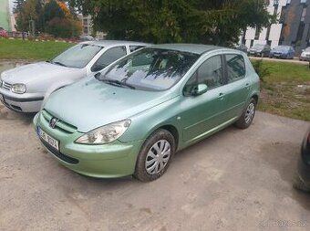 Prodám možná vyměním Peugeot 307 po servise nová STK.