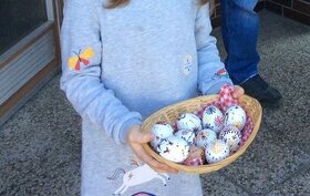 Stojánek na tavení vosku.