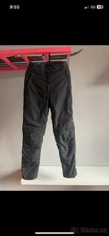 Textilní kalhoty na motorku