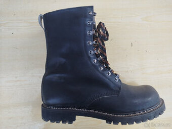 NOVÉ BOTY S KOŽÍŠKEM vel. 12