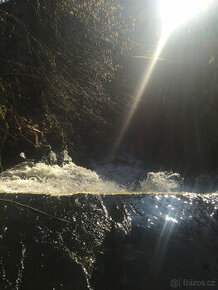 Luxusní bydlení s vlastním 5 m vodopádem