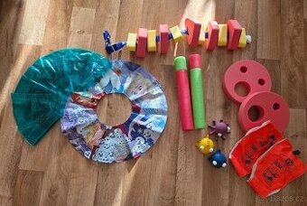 Dětské plavecké pomůcky