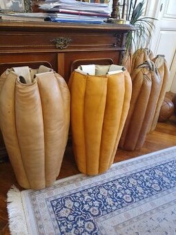 Starý kožený boxovací pytel