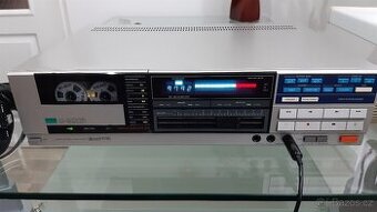 SANSUI  D - 590R