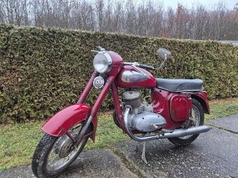 Prodám  Jawa  250/353 r.v. 1961.